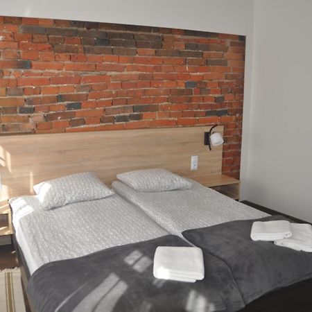 Apartamenty Przy Starowce Ζιελόνα Γκόρα Εξωτερικό φωτογραφία
