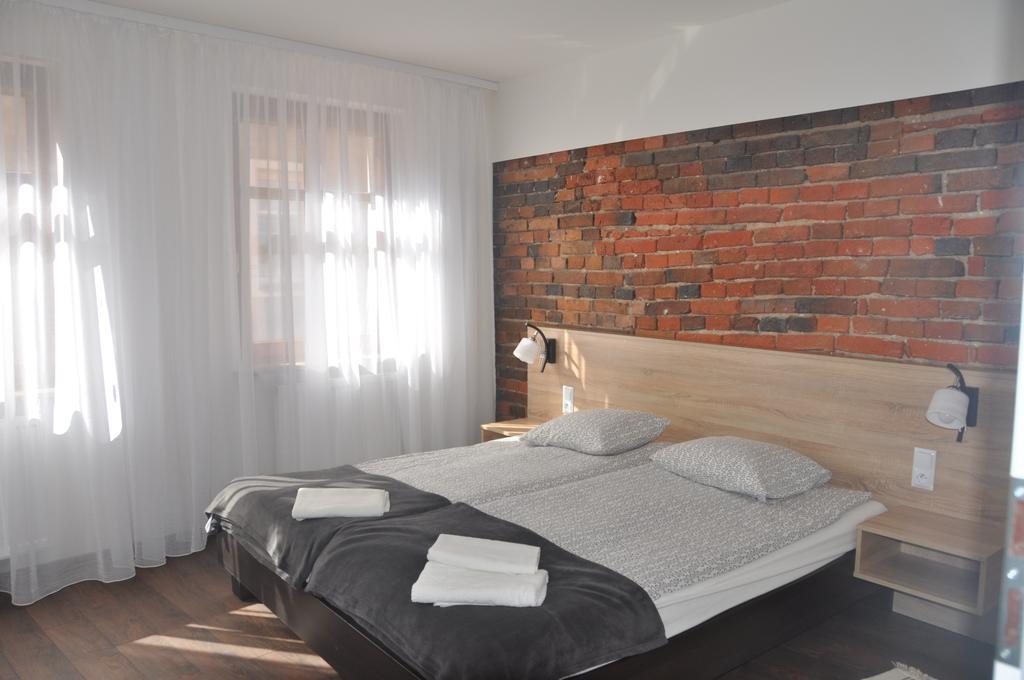 Apartamenty Przy Starowce Ζιελόνα Γκόρα Εξωτερικό φωτογραφία